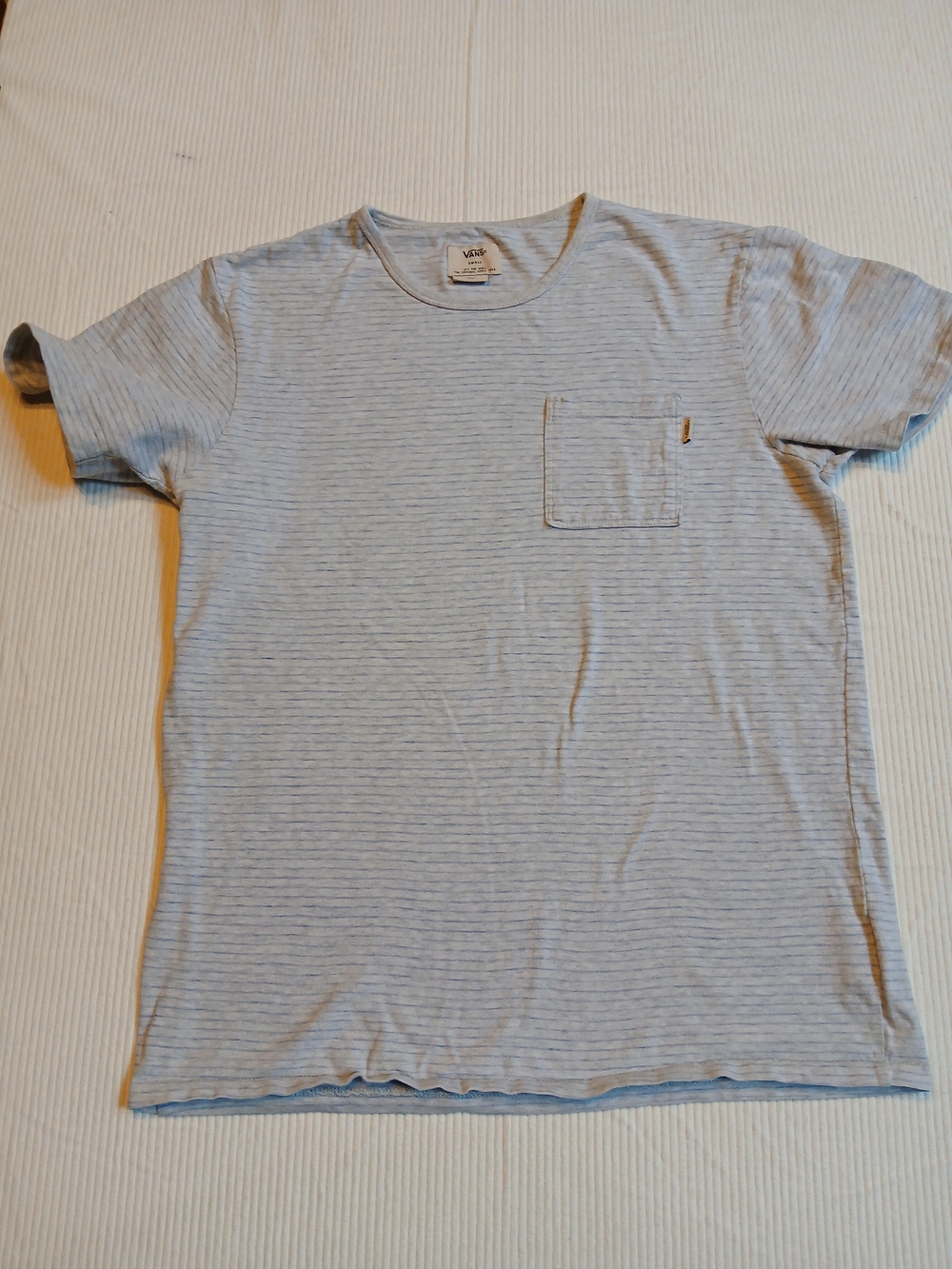 Vans "Off The Wall" Men's Small Gray And White Striped Pocket T-Shirt Soft